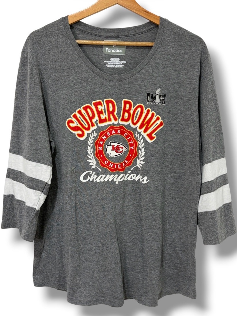 Fanatics XL KC Chiefs Football Shirt Super Bowl Champion LVIII 3/4 Sleeves Women